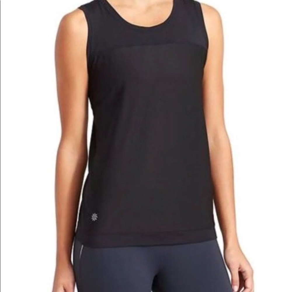 Athleta Mesh Mobilize Black Color Block Back Stripe Tank Top 721566 EUC Size XXS